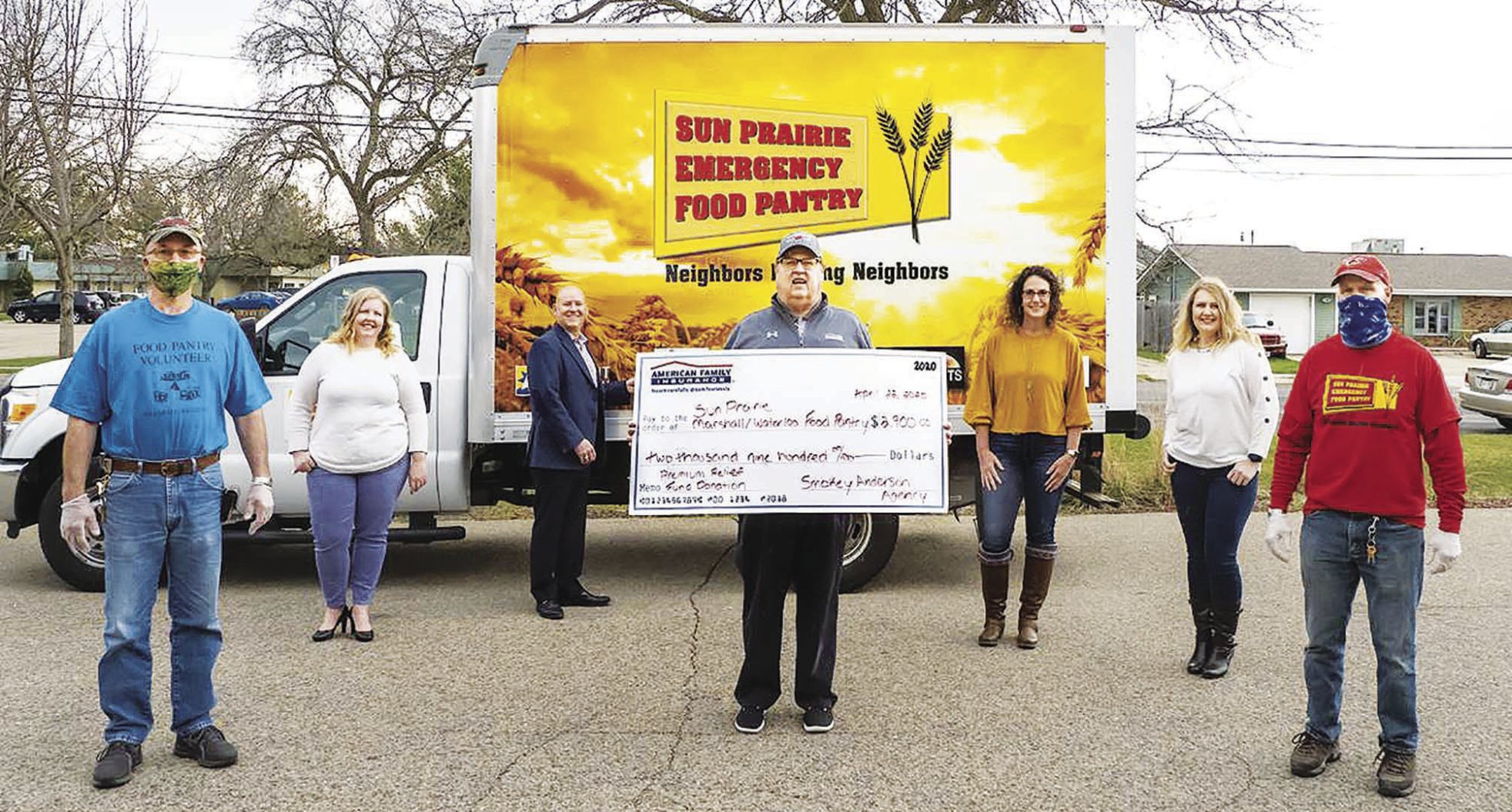 Smokey Anderson American Family Agency donates to pantries